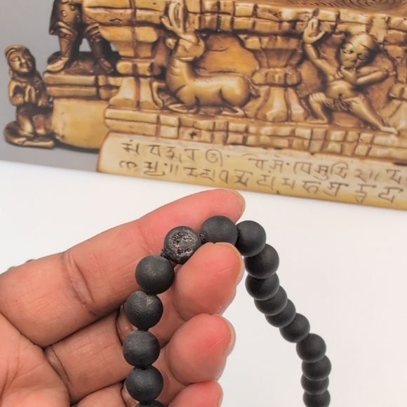 Gorjana Hannah Drusy Black and Gold Beaded Necklace with Tassel Mana Beads - Picture 5 of 7